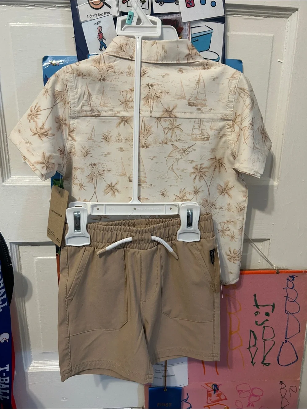 Eddie Bauer Cream Short-Sleeve Palm & Sailboat Button-Down Shirt